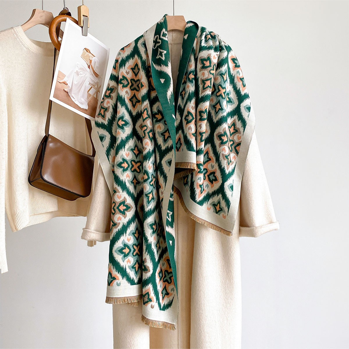Women Reversible Imitation Cas - Woven Scarf Blanket 评论和价格